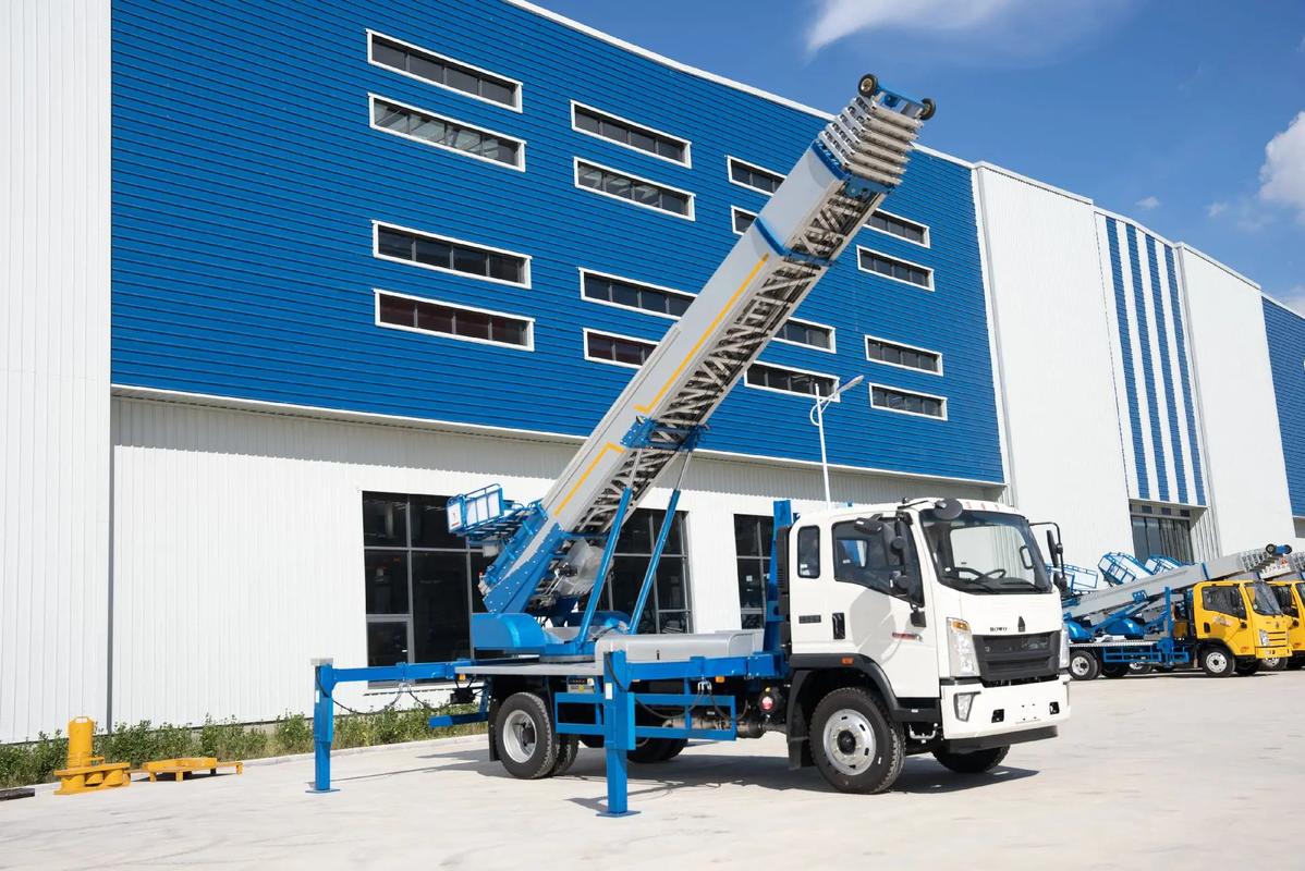 洋浦经济开发区小型云梯车上料车租赁多少钱