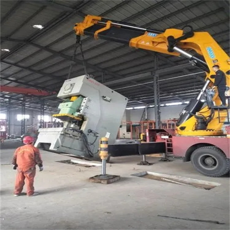 洋浦经济开发区80吨折臂吊车出租附近电话